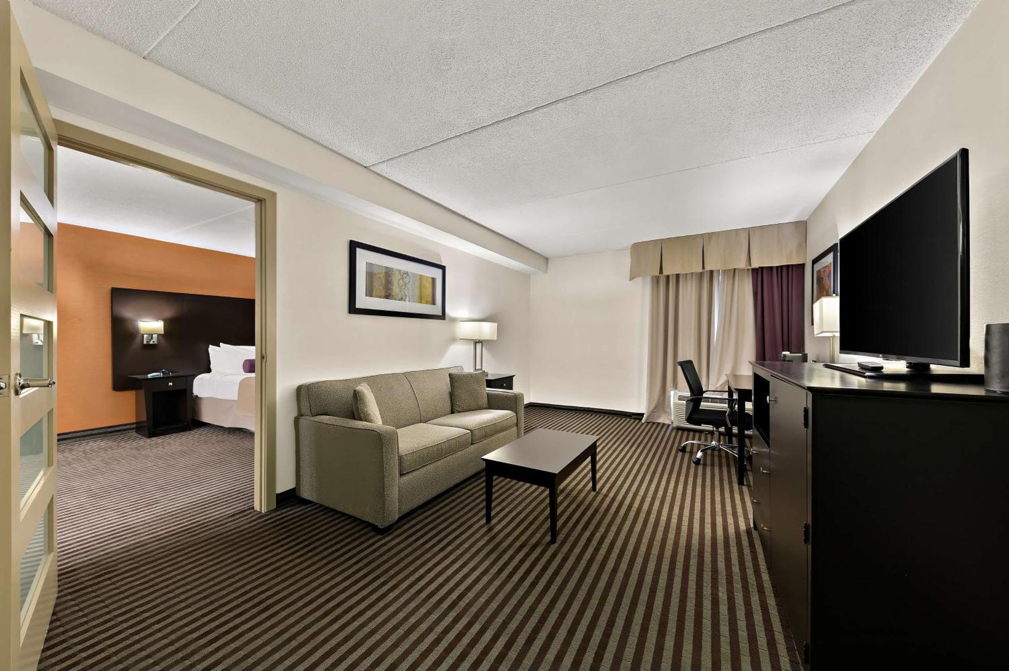 Best Western Plus Toronto North York Hotel&Suites Esterno foto